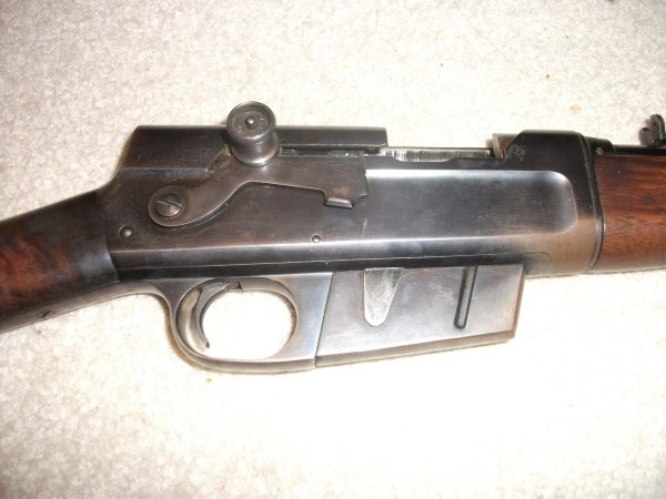 Rem model 8 right action (600 x 450).jpg